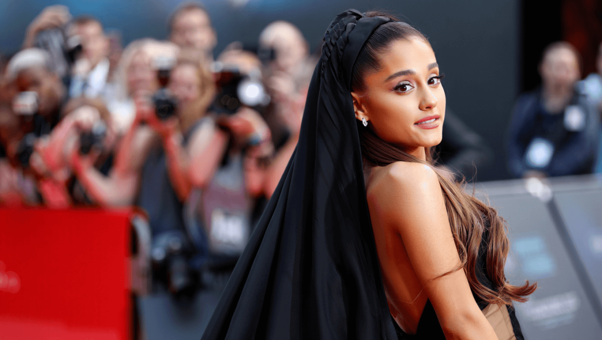 Ariana Grande dazzles in a rare Old Hollywood gem for the Paris premiere of ‘Wicked: For Good’