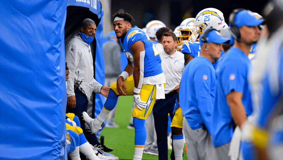Oronde Gadsden injury update: Latest news on Chargers TE