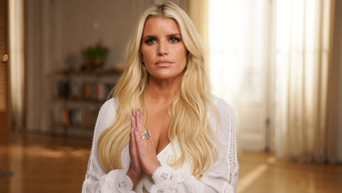 Jessica Simpson says alcohol ‘blocked my dreams’ as she celebrates 8 years of sobriety