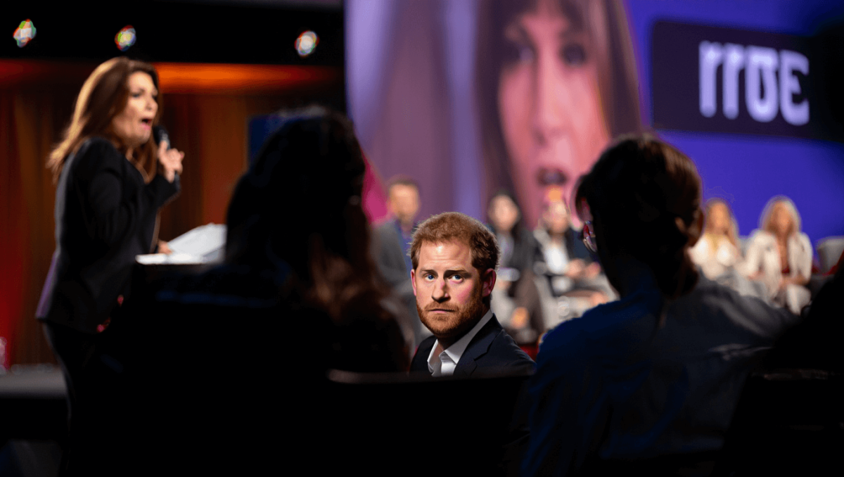 
		Lisa Vanderpump makes savage dig at Prince Harry at BravoCon 2025: ‘I’m a loyal Brit’	