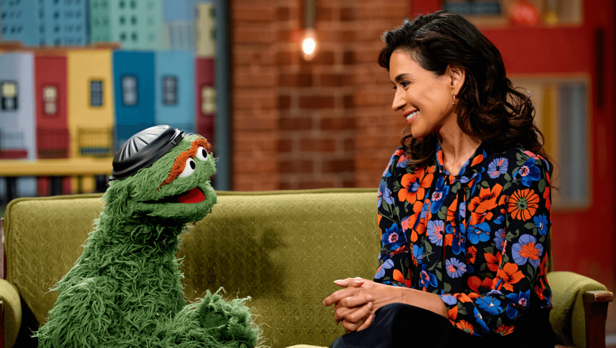 
		Maria from ‘Sesame Street’ reveals she had flirtatiousÂ chemistry with Oscar the Grouch â and loved his wildly inappropriate quips	