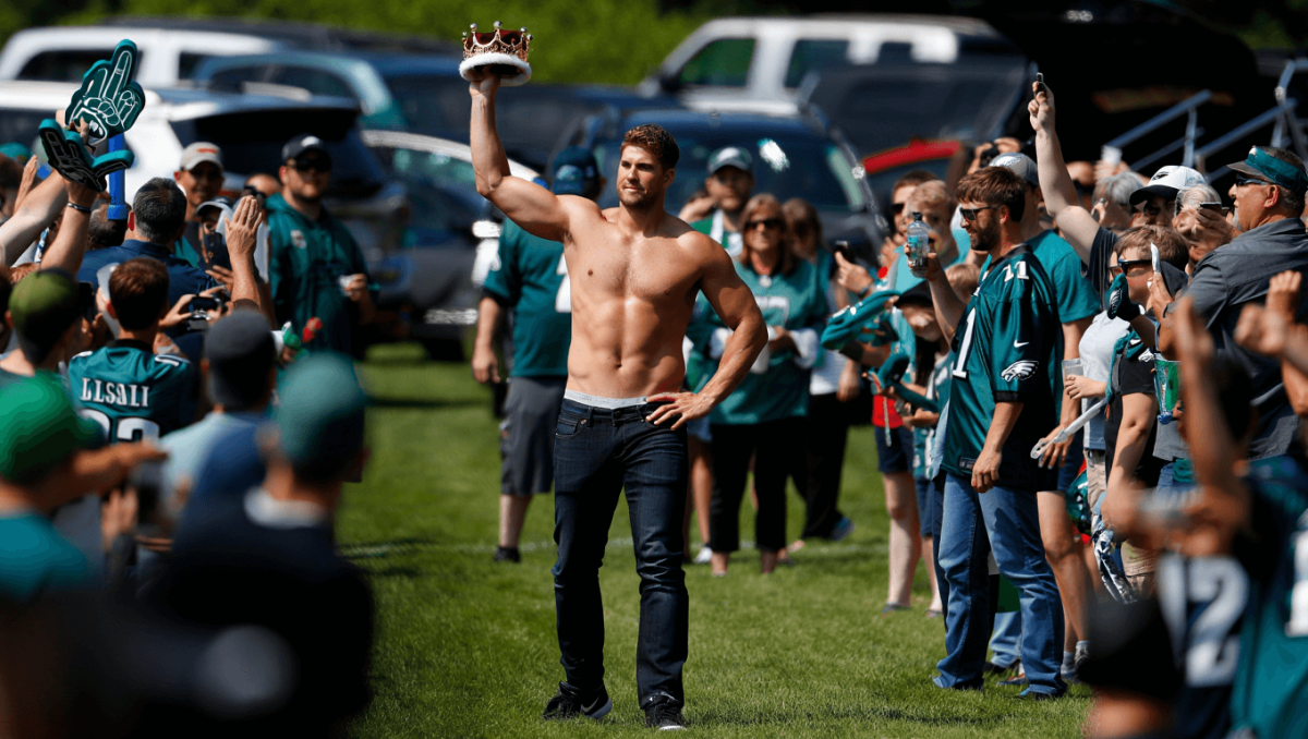 Former Miami football and Cleveland Browns player Bernie Kosar.