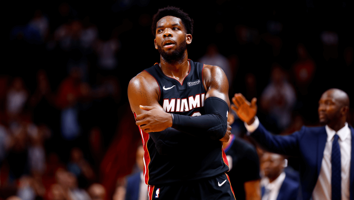 Knicks head coach Mike Brown gives Kel’el Ware plenty of praise after strong performance image