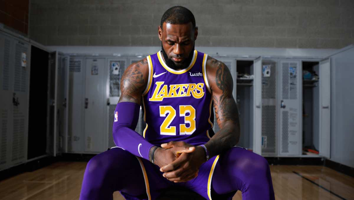 Lakers LeBron James reflects on historic 1,297 game scorings streak ending image