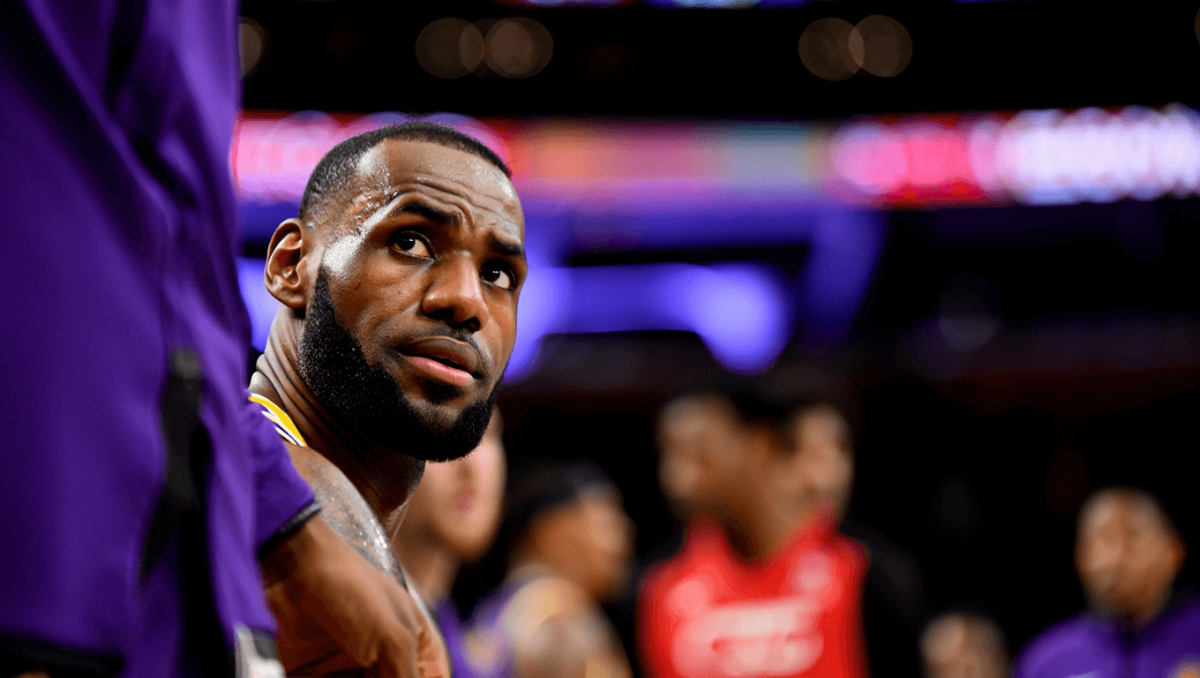 When was the last time LeBron James scored less than 10 points? image