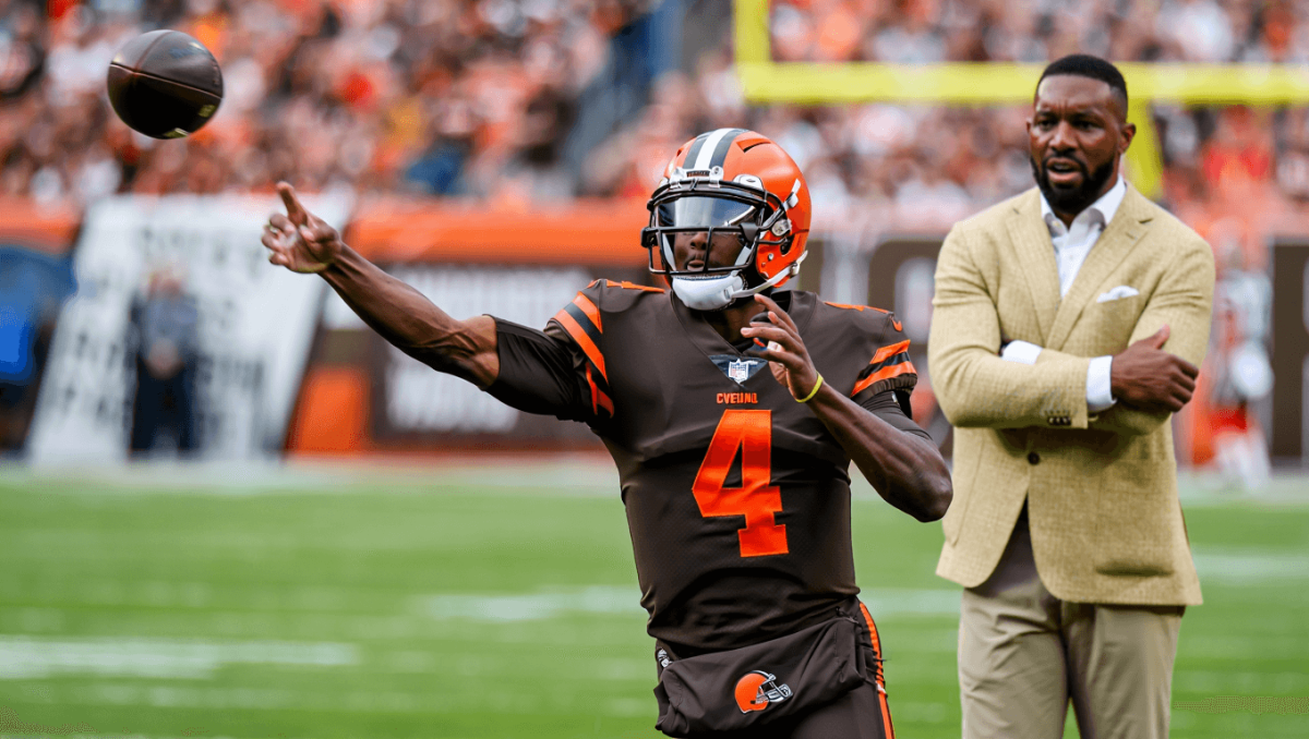 Deion reacts to Shedeur Sanders incredible showing in third career start image