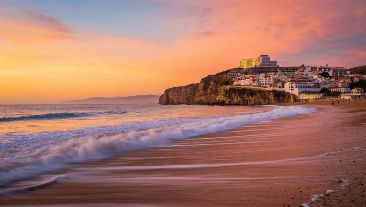 Victoria Harbour and Parliament Buildings