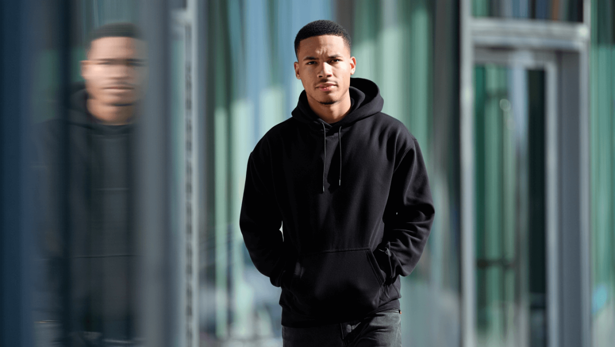 Cruz Beckham shares cryptic Instagram posts amid family feud