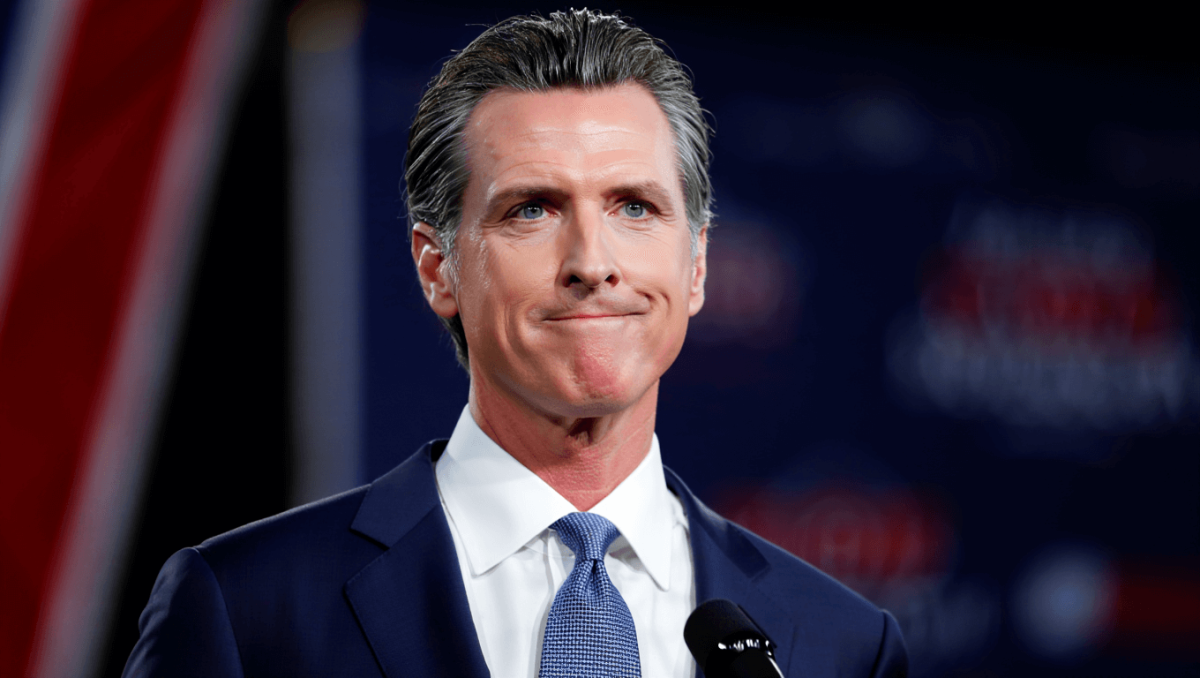 Gavin Newsom's 3-Word Response To Trump's Republican Goodie Bags Is Going Massively Viral