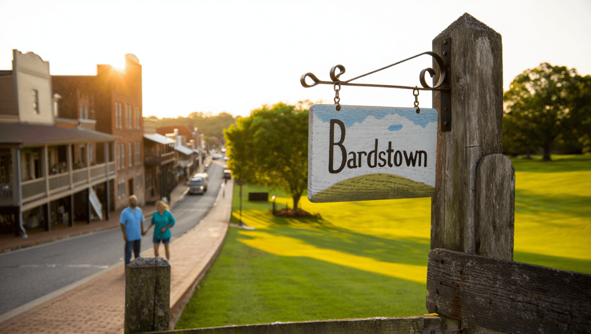 Historic main strip of Bardstown, KY