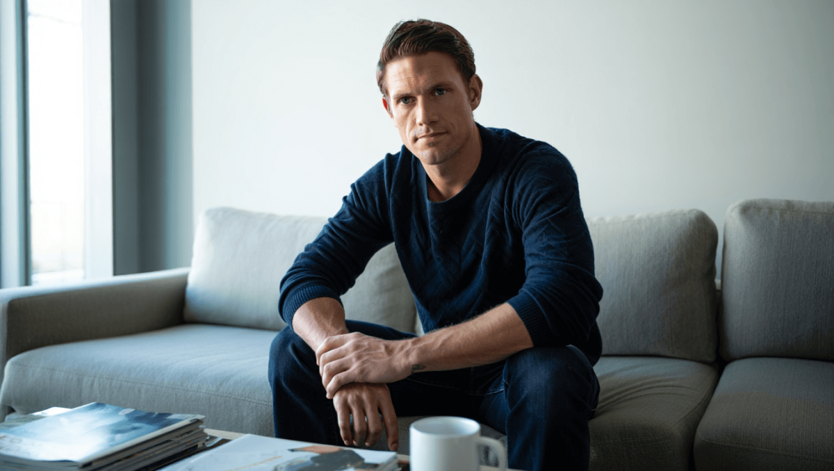 
		Olympian admits to secret, ‘Heated Rivalry’-style relationship with Miley Cyrus before coming out as gay	