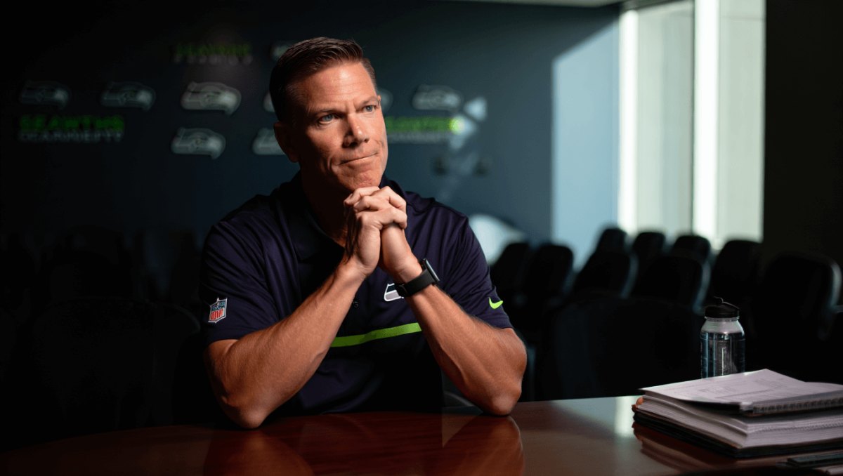 Klint Kubiak head coach prediction would be gut punch for Seattle Seahawks image