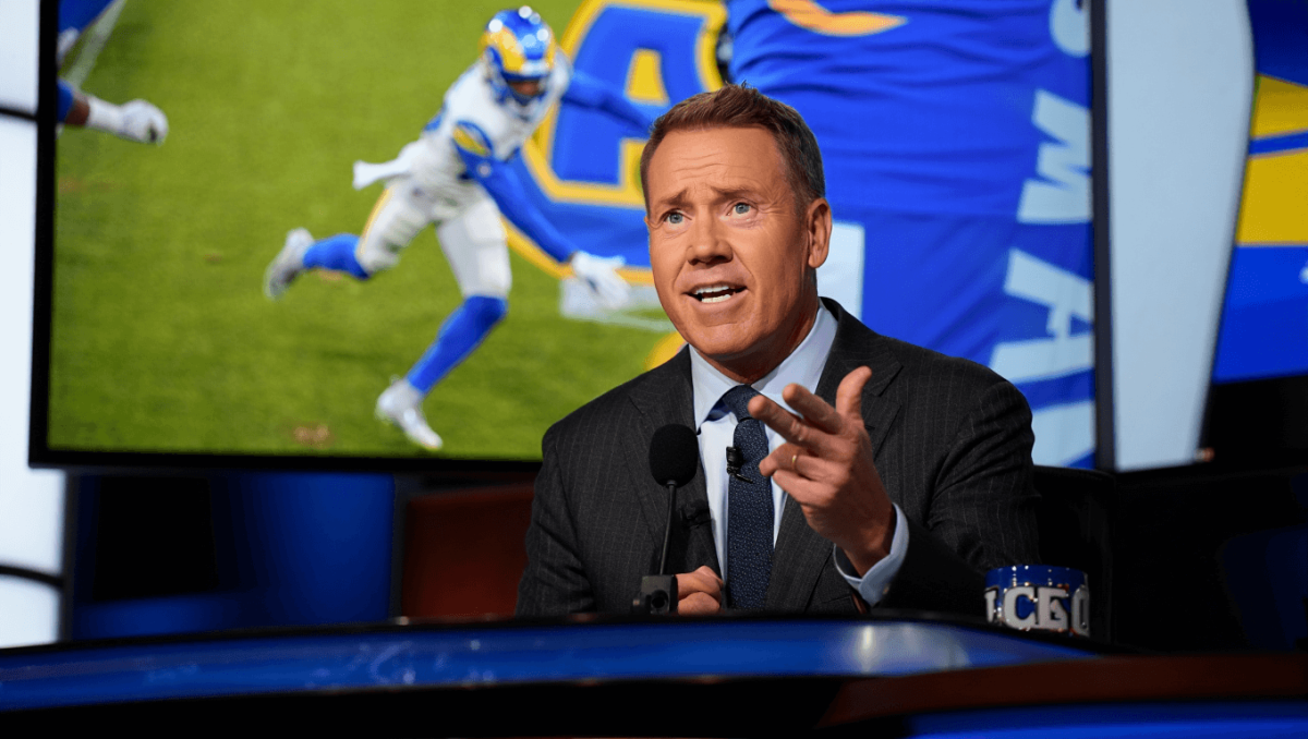 Troy Aikman brings up Rams linebacker’s sister — and her perfectly ironic name image
