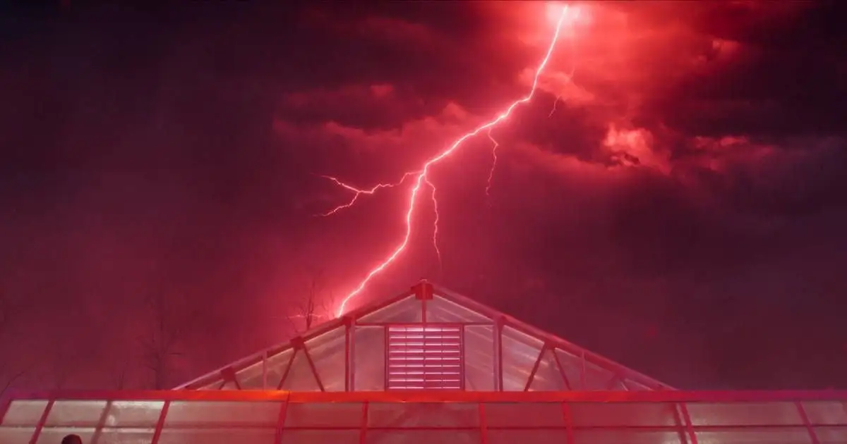 This Stranger Things character vanished after a shocking actress switch—here’s why