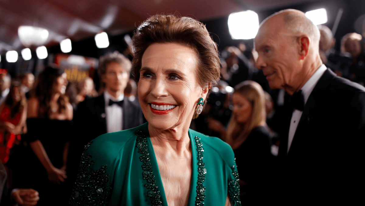 
		Catherine Oâ€™Hara looked happy at swanky Hollywood bash 4 months before death	