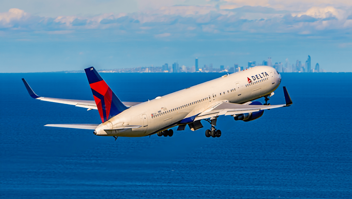 Delta adds 2 Hawaii routes, restores America's longest domestic flight