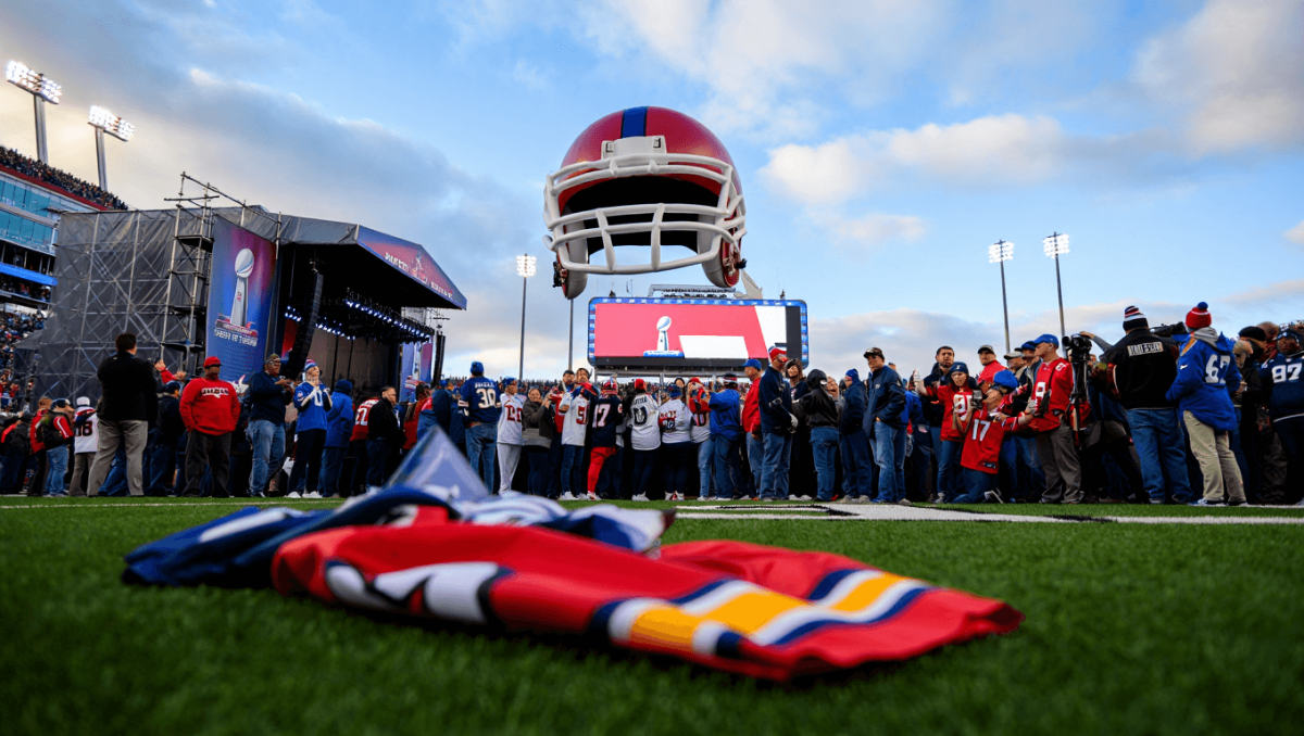 Super Bowl 2026 viewing guide: Full TV schedule, channels, streams to watch pregame, halftime show, commercials and more image