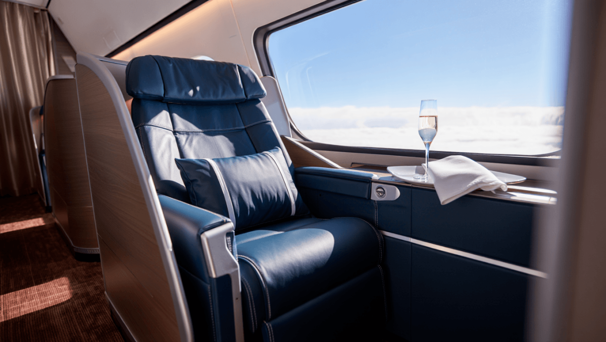 Tickets now on sale for United's first Polaris Studio suites flights in April