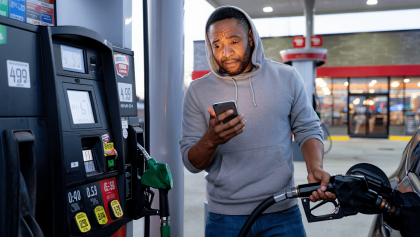 Retailers roll out fuel perks as consumers look for relief from $4 gas amid U.S.-Iran war