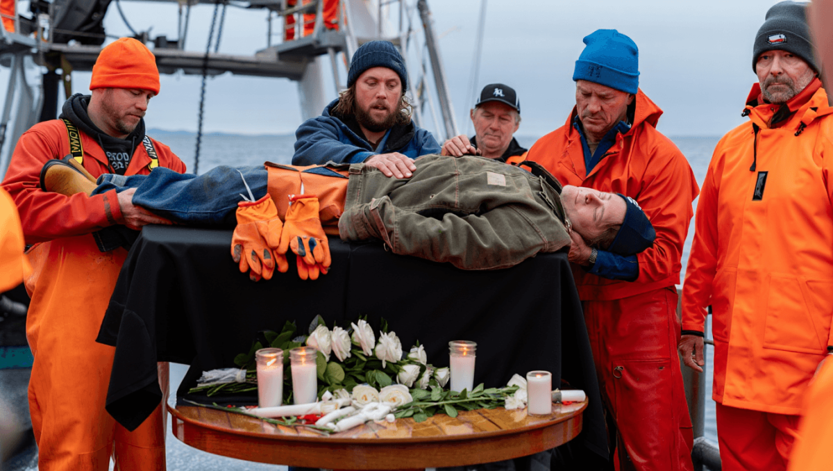 
		How âDeadliest Catchâ will honor late crew member Todd Meadows after his tragic death	