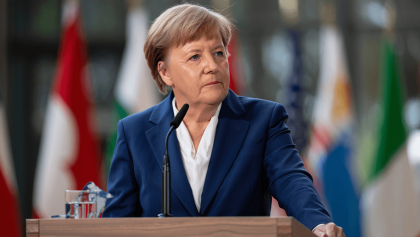 Karoline Leavitt's Latest Comment Has Everyone Hitting The Panic Button For 1 Reason