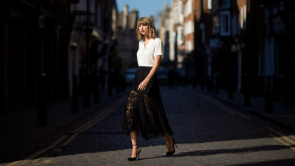 Taylor Swift’s lacy date-night skirt is under $300, and it’s selling out fast