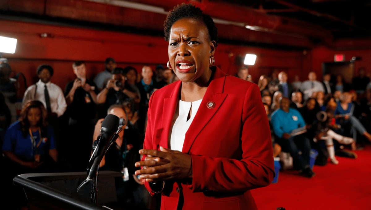 Marjorie Taylor Greene Is Warning Trump That There Is Going To Be A "Revolution" In America For This 1 Reason