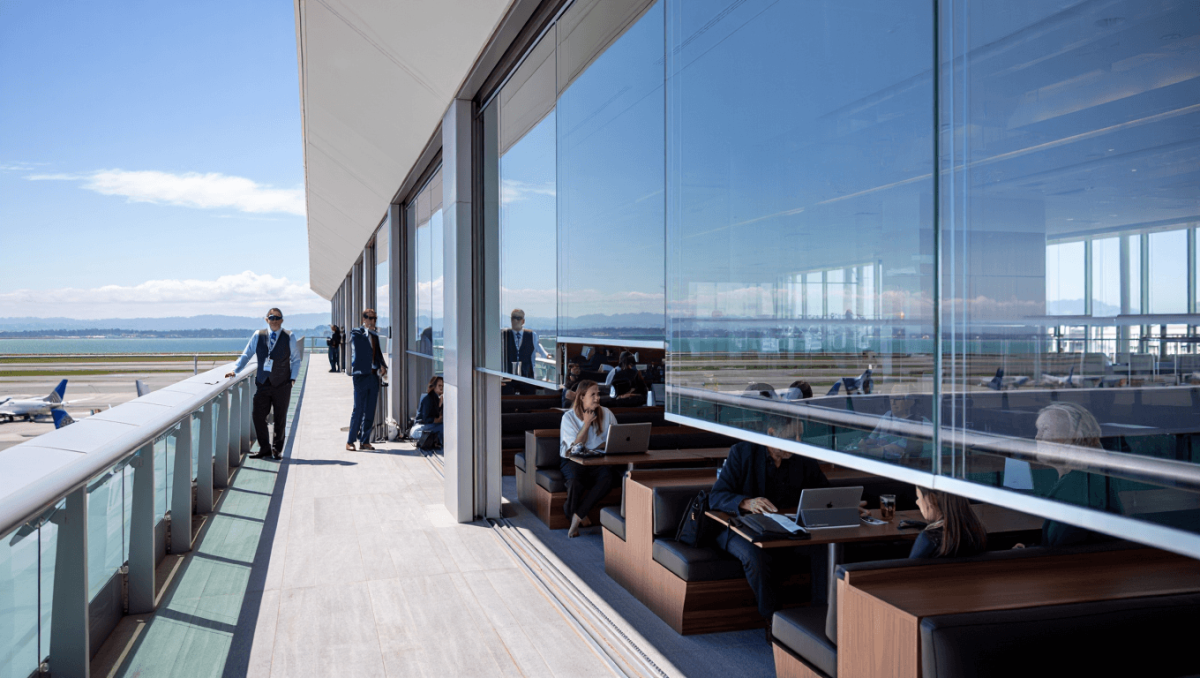 Sneak peek: United is planning large outdoor terrace for its new SFO lounge