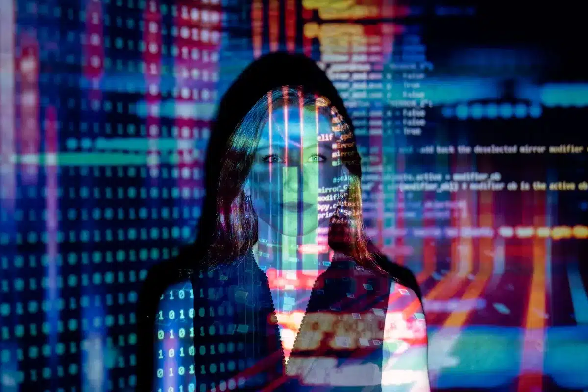 Digitale avatar-performance auf einer Bühne mit Hologramm-Effekten