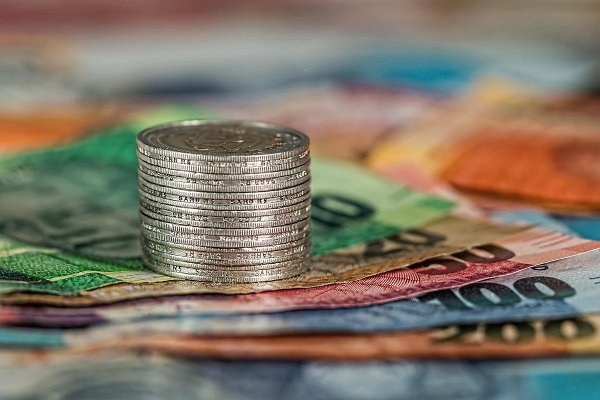 Grafik showing income figures and subscriber growth metrics