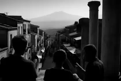 Nonstop flights from US to sun-drenched Italian island: 75°F fall, ancient ruins, $70 B&Bs